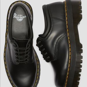 Dr. Martens 8053 leather platform